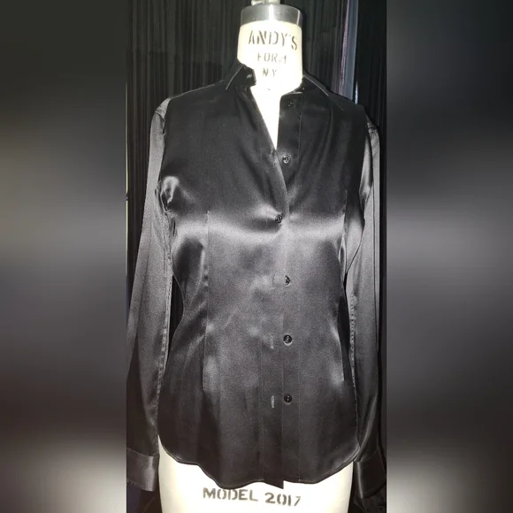 Dolce Gabbana Black 100% Silk tuxedo shirt pleated back pearl logo buttons M